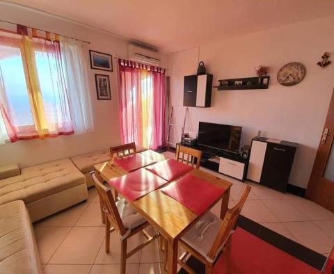 Spacious property with 5 apartments in Klenovica, Novi Vinodolski - pic 3