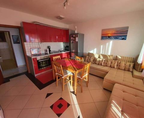 Spacious property with 5 apartments in Klenovica, Novi Vinodolski - pic 5