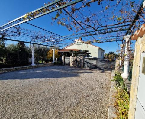 Two houses with swimming pool in an ideal location in Pula - pic 46
