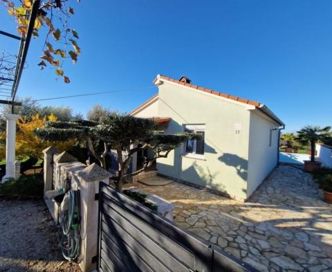 Two houses with swimming pool in an ideal location in Pula - pic 47