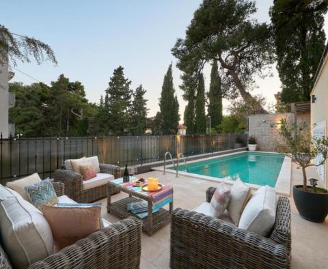 Exceptional classical style villa in Split, with swimming pool and wonderful sea views - pic 5
