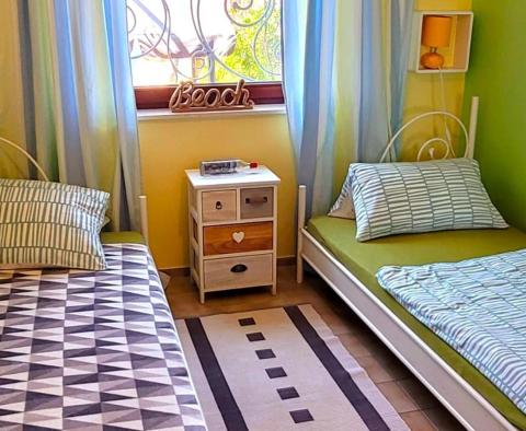 Gyönyörű, 3 apartmanból álló ház az Omis riviérán, lenyűgöző kilátással a tengerre - az ár csökkent! - pic 28