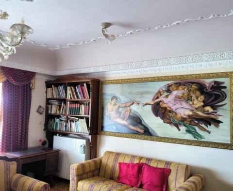 Malowniczy dom z 4 apartamentami i basenem w okolicy Umag - pic 26