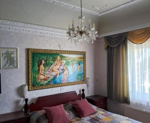 Malowniczy dom z 4 apartamentami i basenem w okolicy Umag - pic 29