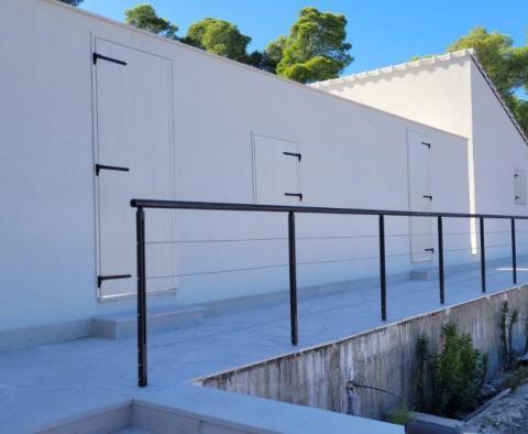 Original property only 50 meters from the sea on Brac island in Bobovisce - pic 12