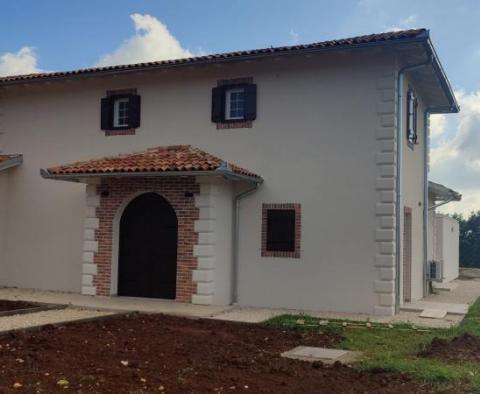 Beautiful rustic style villa in Porec area - pic 3
