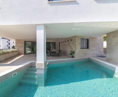 Phenomenal new villa on Ciovo, 50 meters from the beach only - pic 2