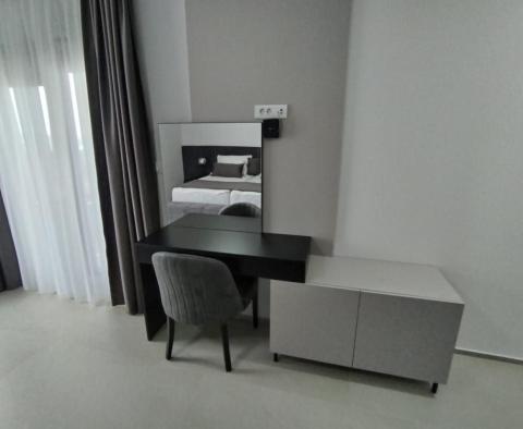 Nowy nowoczesny kompleks 6 apartamentów na sprzedaż w Medulin 150 metrów od morza - pic 16