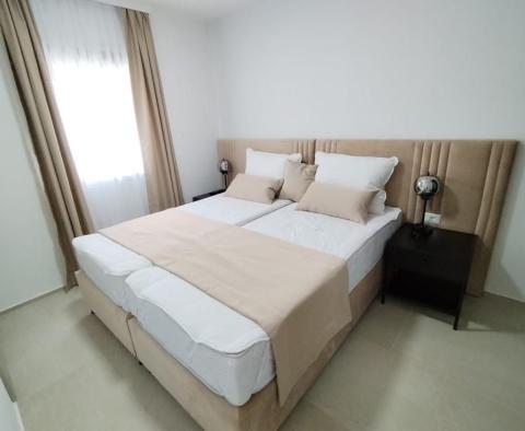 Nowy nowoczesny kompleks 6 apartamentów na sprzedaż w Medulin 150 metrów od morza - pic 17