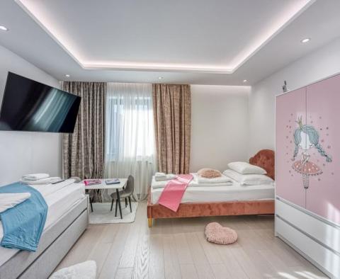 Impressive light and bright villa in popular Rovinj, for sale - pic 53