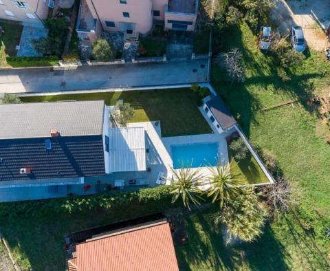 Impressive light and bright villa in popular Rovinj, for sale - pic 65