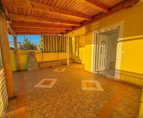 Günstiges Haus in Dramalj, Region Crikvenica - foto 10