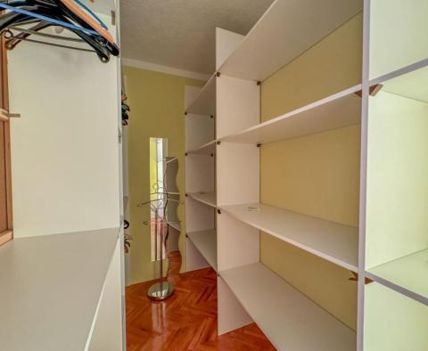 Günstiges Haus in Dramalj, Region Crikvenica - foto 25