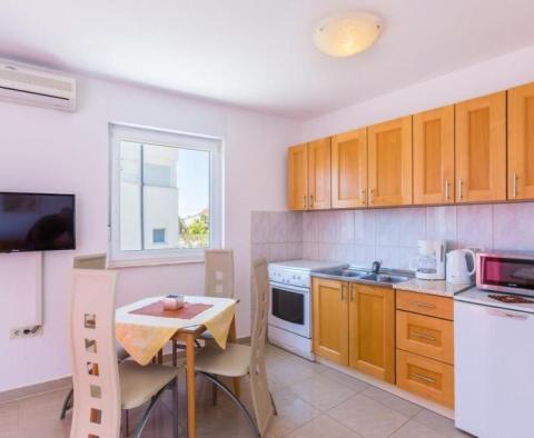 Appart-maison avec 6 appartements à vendre à Medulin, à 300 mètres de la mer - pic 11
