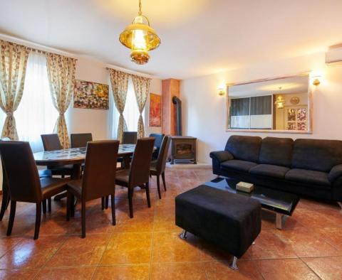 Villa with pool in Umag outskirts, cca. 3 km from the sea - pic 27