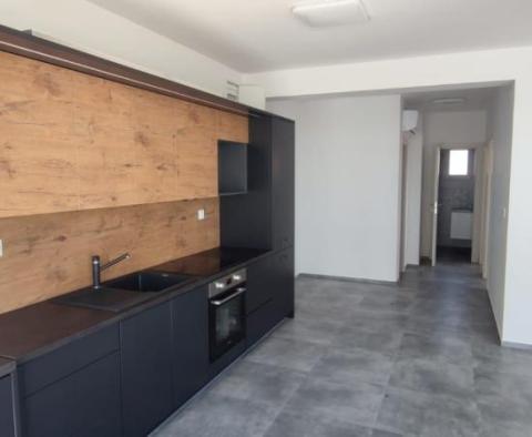 Appartement avec piscine partagée et vue mer dans le quartier paisible de Klenovica, à 60 mètres de la mer - pic 13