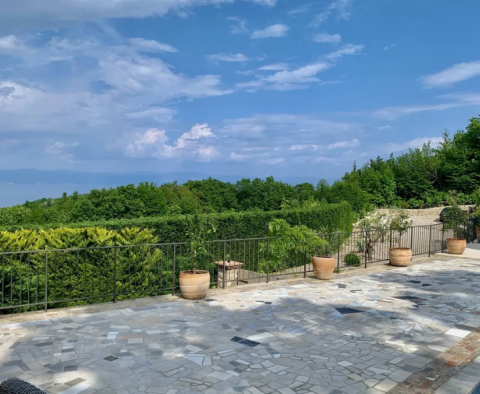 Wonderful house with sea views in Moscenicka Draga on a large plot of land - pic 14