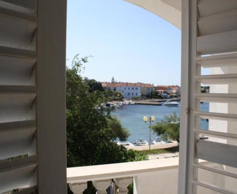 Apartmanház a tenger 1. vonalán Zadar környékén - pic 3