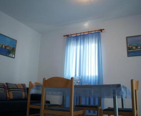 Apartmanház a tenger 1. vonalán Zadar környékén - pic 8