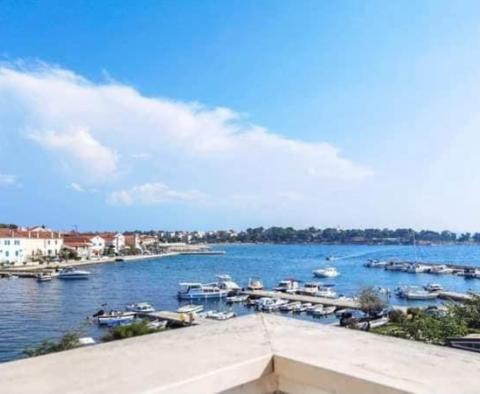 Apartmanház a tenger 1. vonalán Zadar környékén - pic 2