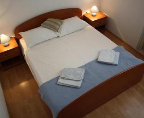 Apartmanház a tenger 1. vonalán Zadar környékén - pic 33