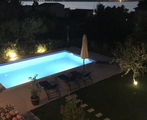 Magnifique maison d'hôtes avec piscine à Ciovo, à seulement 100 mètres de la mer - pic 18