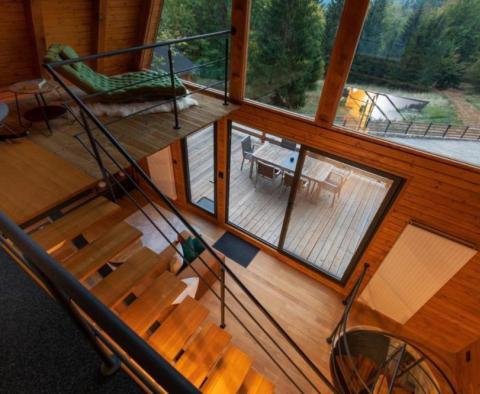 Erstaunliche Villa mit Innenpool in Ravna Gora auf 33.000 m². vom Land! - foto 12