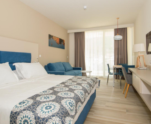 Nádherný hotel první linie pro renovaci na poloostrově Pag - pic 11