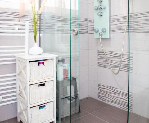 Schöne Wohnung in Vrsar nahe dem Zentrum und dem Meer - foto 17