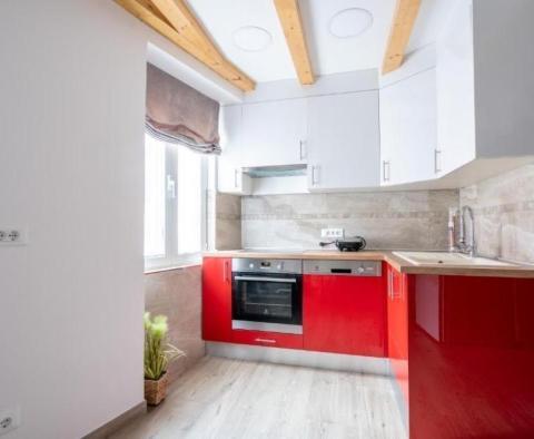 Furnished apartment in the very center of the city of Rovinj, 450 meters from the sea - pic 3
