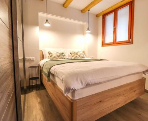 Furnished apartment in the very center of the city of Rovinj, 450 meters from the sea - pic 5