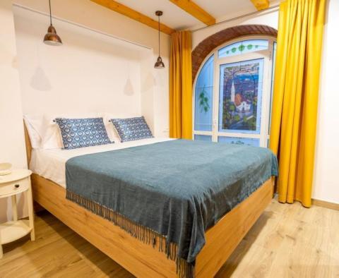 Furnished apartment in the very center of the city of Rovinj, 450 meters from the sea - pic 10