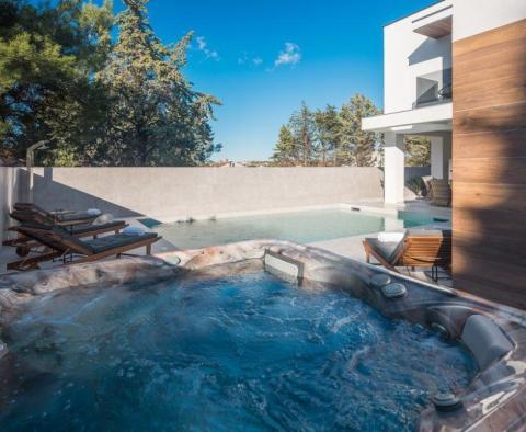 Magnificent new villa in Umag, 300 meters from the sea and sandy beach - pic 14