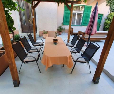 Dwupoziomowy apartament w willi w Opatii, z widokiem na morze, 150 metrów od morza - pic 3