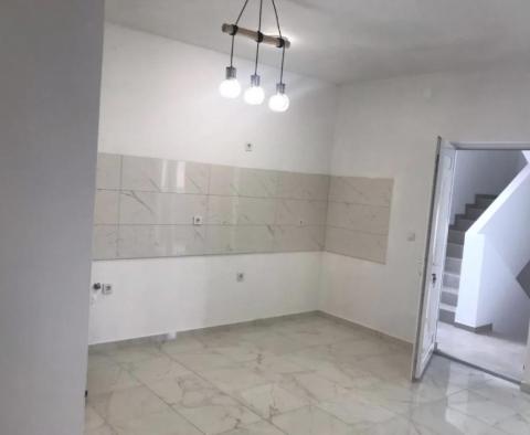Szép 2 hálószobás apartman Vir szigetén, 40 m-re a tengertől - pic 7