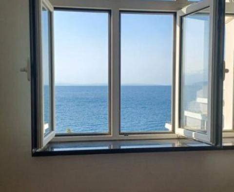 Appartement dans une belle villa austro-hongroise, à seulement 40 mètres de la mer - pic 2