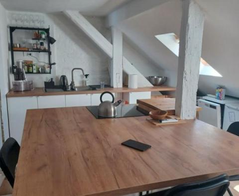 Appartement dans une belle villa austro-hongroise, à seulement 40 mètres de la mer - pic 4
