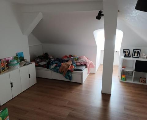 Appartement dans une belle villa austro-hongroise, à seulement 40 mètres de la mer - pic 11