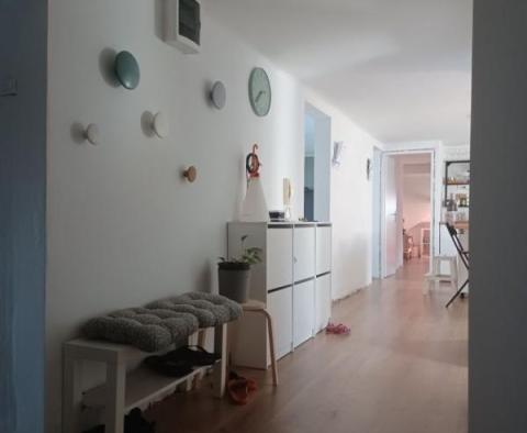 Appartement dans une belle villa austro-hongroise, à seulement 40 mètres de la mer - pic 12