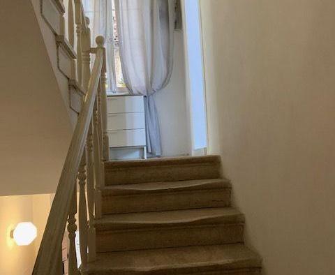 Dom z apartamentami na starym mieście Rovinj - świetna miejscowość turystyczna! - pic 8