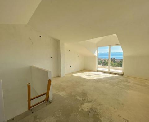 Top-quality apartment ready for furnishing with a panoramic view and close to the sea in Lovran - pic 13