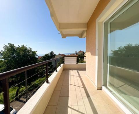Top-quality apartment ready for furnishing with a panoramic view and close to the sea in Lovran - pic 16