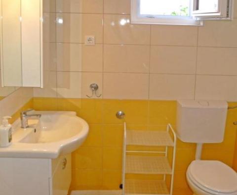 Дом с апартаментами в 200 м от моря, в красивом Ровине - фото 19