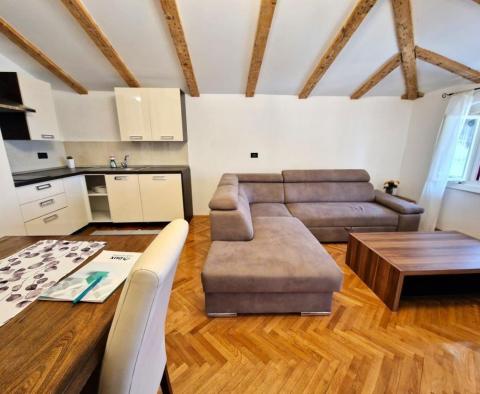 Zwei-Zimmer-Wohnung im Zentrum von Opatija, nur 100 Meter vom Meer und Lungomare entfernt - foto 2