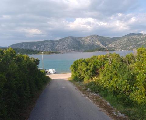 Terrain urbain sur la magnifique île de Korcula à 50 m de la mer - pic 3