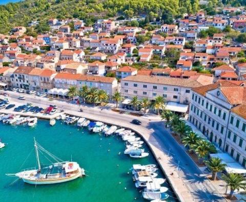 Terrain urbain sur la magnifique île de Korcula à 50 m de la mer - pic 10