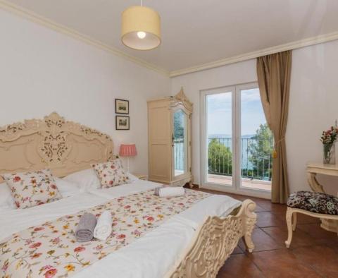 Luxus villa a tenger 1. sorban, szemben a magas színvonalú kikötővel - pic 21
