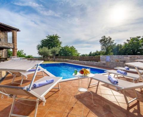 A prix réduit ! Villa rustique istrienne avec piscine à Tinjan ! - pic 23