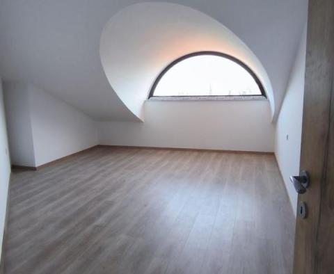 Penthouse s výhledem na moře v Premantura, Medulin - pic 34