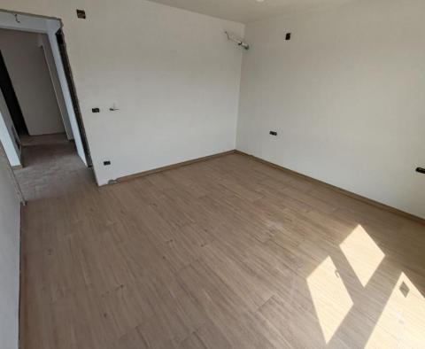Wonderful 1st line apartment in Jadranovo in a new residence - pic 10